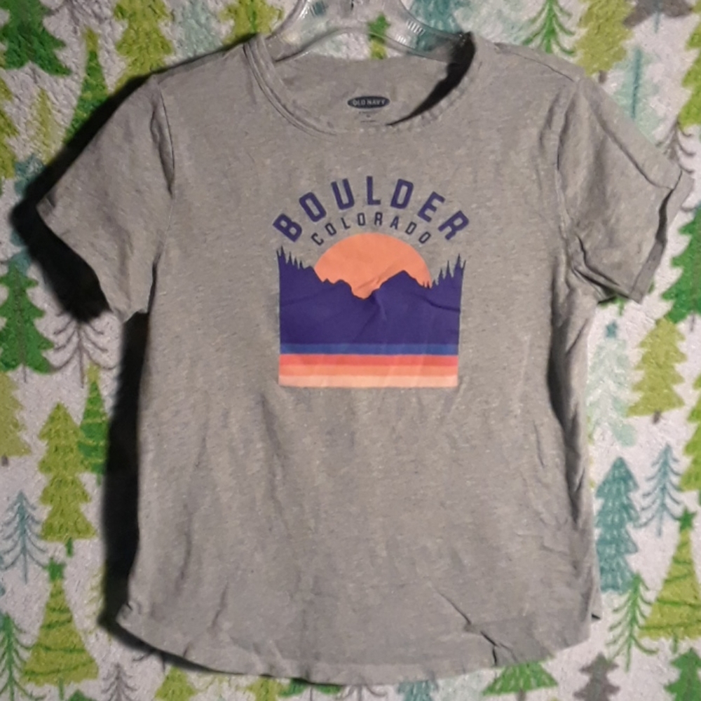Boulder Colorado Old Navy Shirt